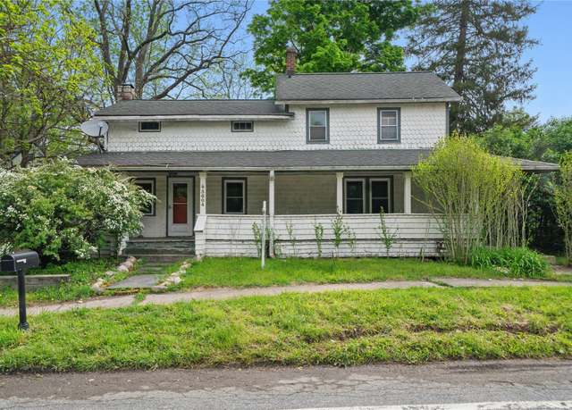 Property at 3604 State Route 52, Pine Bush, NY 12566, 3 beds, 1 bath