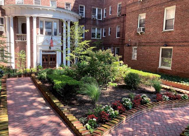 Property at 118-11 84th Ave #104, Kew Gardens, NY 11415, 2 beds, 2 baths