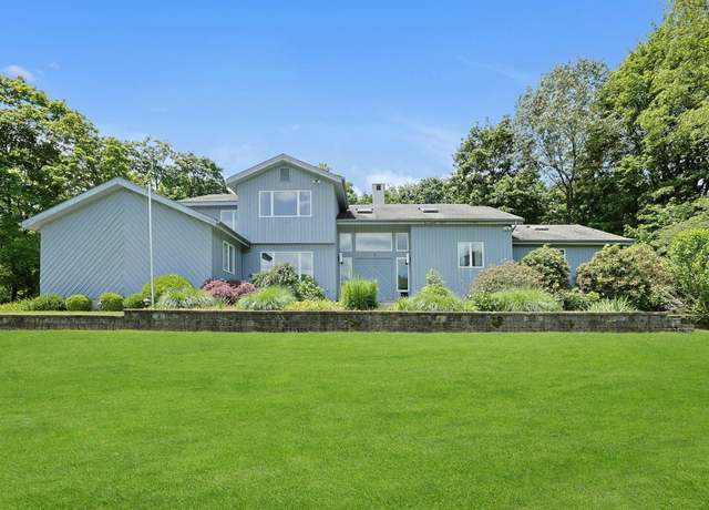 Property at 4 Watch Hill Rd, Pleasantville, NY 10570, 4 beds, 2.5 baths