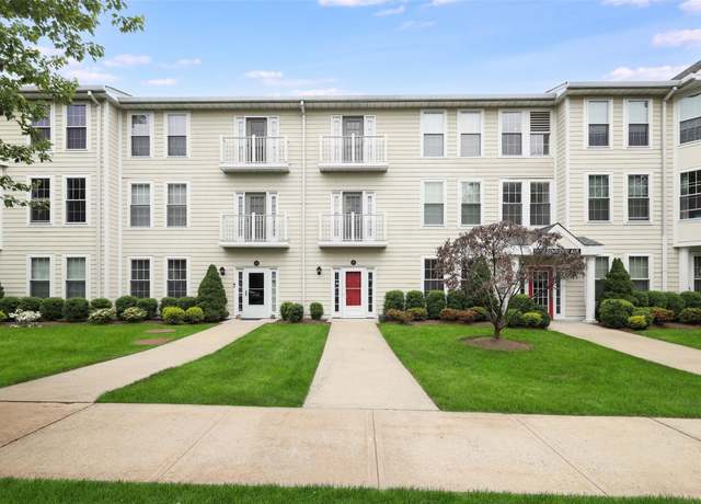 Property at 31 Greenridge Ave Unit 1F, White Plains, NY 10605, 1 bed, 1 bath