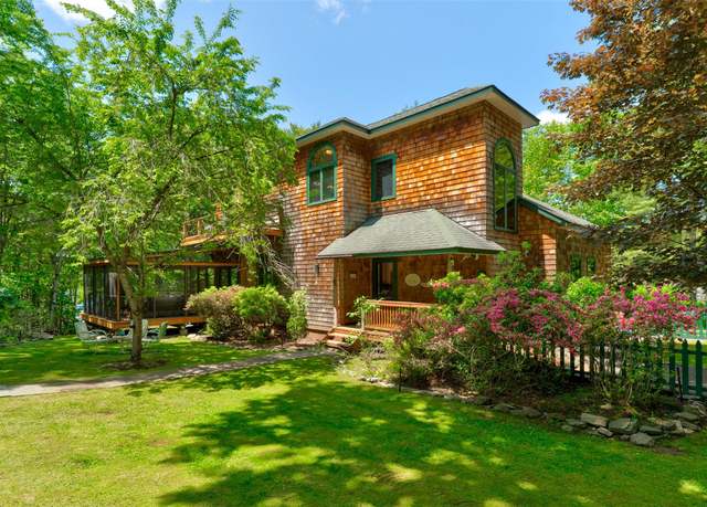 Property at 111 York Lake Estates Rd, Barryville, NY 12719, 2 beds, 2.5 baths