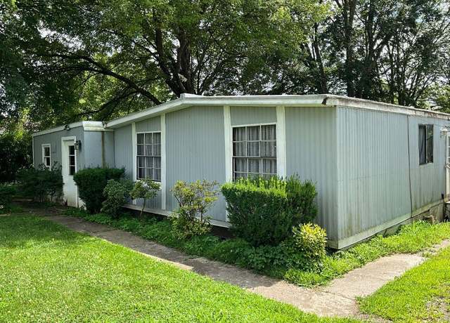Property at 23 Clearview Rd, Wingdale, NY 12594, 3 beds, 1 bath