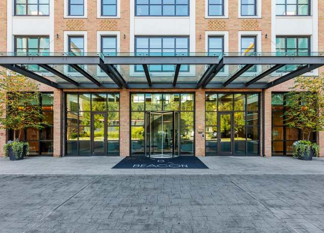 Property at 100 Garvies Point Rd #1009, Glen Cove, NY 11542, 2 beds, 2 baths