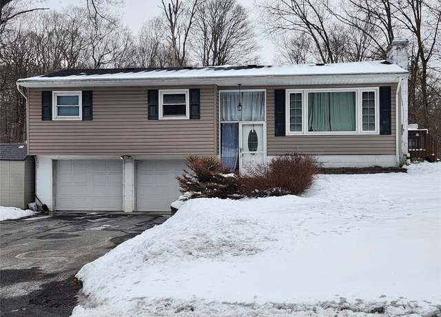 Property at 171 Roosevelt Rd, Hyde Park, NY 12538, 3 beds, 1.5 baths