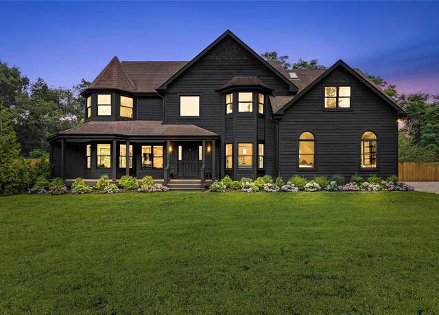 Property at 334 Noyack Rd, Southampton, NY 11968, 5 beds, 4.5 baths