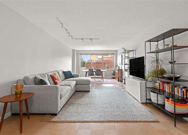 Property at 70-31 108 St Unit 3H, Forest Hills, NY 11375, 2 beds, 1 bath