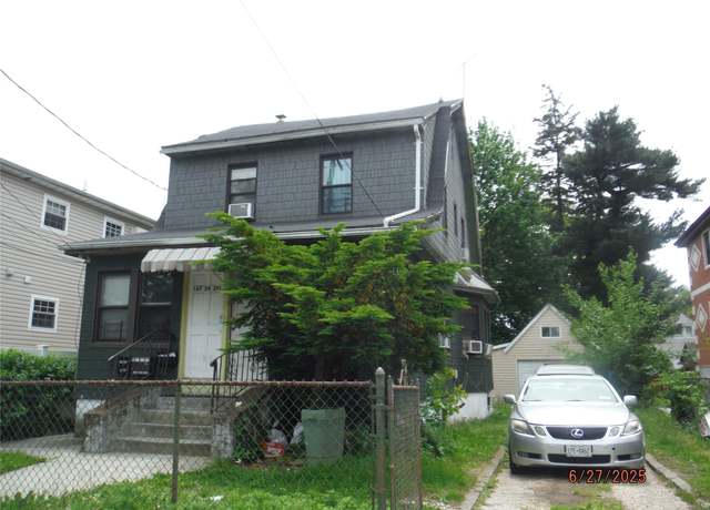 Property at 16724 140th Ave, Jamaica, NY 11434, 6 beds, 3 baths