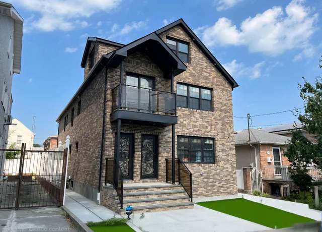Property at 11-20 128 St, College Point, NY 11356, 8 beds, 4 baths