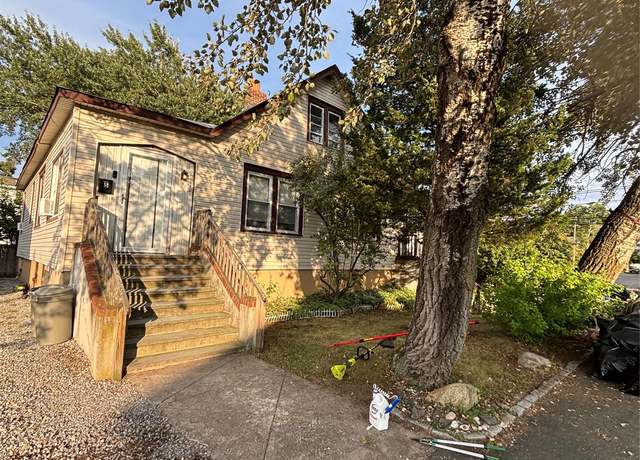 Property at 5 4th Stret, Bayville, NY 11709, 4 beds, 2 baths