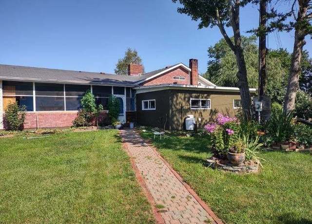 Property at 482 State Route 32 N, New Paltz, NY 12561, 3 beds, 1 bath