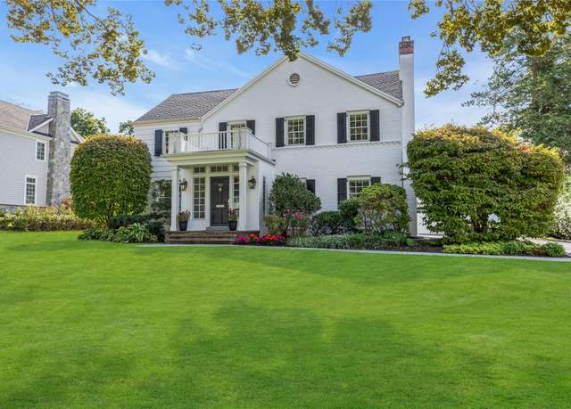 Property at 60 Longridge Rd, Manhasset, NY 11030, 4 beds, 2.5 baths