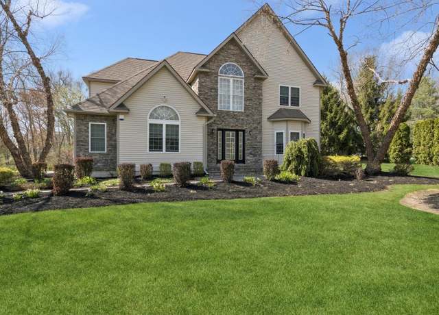 Property at 9 Gina Ln, Lagrangeville, NY 12540, 3 beds, 2.5 baths