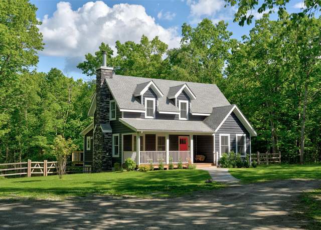Property at 85 Maple Ln, Narrowsburg, NY 12764, 4 beds, 3 baths