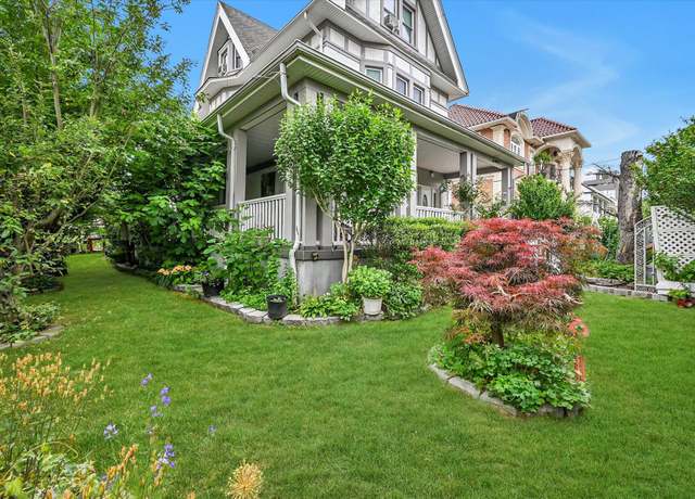 Property at 88-38 191st St, Hollis, NY 11423, 4 beds, 2.5 baths