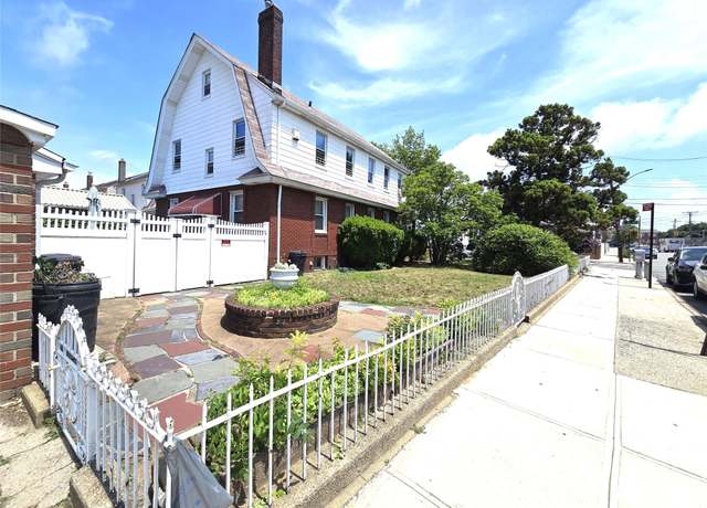 Property at 10766 92nd St, Ozone Park, NY 11417, 6 beds, 4 baths