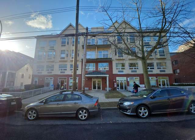 Property at 178-36 Wexford Ter Unit 3E, Jamaica Estates, NY 11432, 2 beds, 2 baths