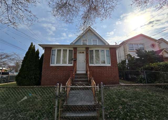 Property at 229 Rushmore Ave, Carle Place, NY 11514, 4 beds, 2.5 baths