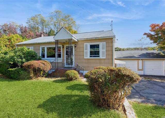 Property at 65 Tyler Ave, Sound Beach, NY 11789, 4 beds, 1.5 baths