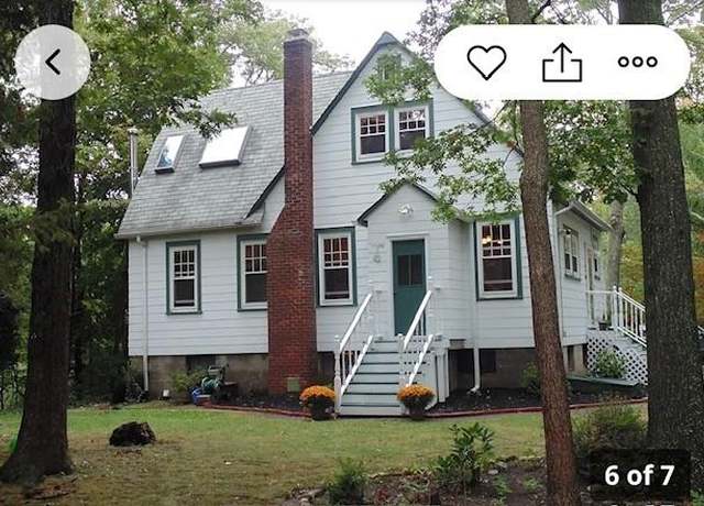 Property at 46 Satinwood Rd, Rocky Point, NY 11778, 3 beds, 2 baths