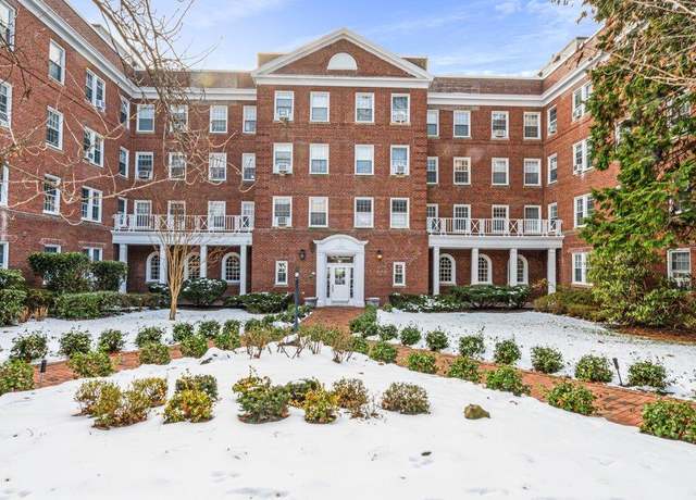 Property at 90 Knightsbridge Rd Unit H 1, Great Neck, NY 11021, 2 beds, 1 bath