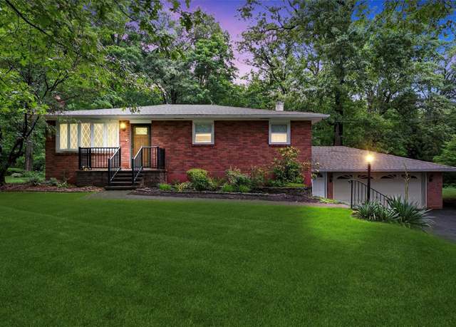 Property at 7 Archery Rd, Newburgh, NY 12550, 3 beds, 1 bath