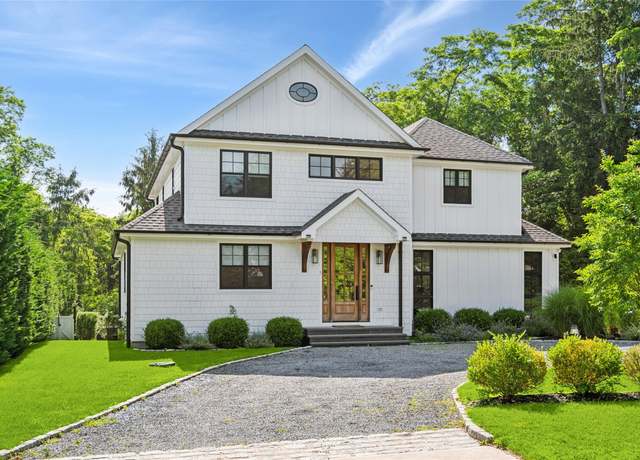 Property at 5 Kings Ln, Southampton, NY 11968, 4 beds, 4.5 baths