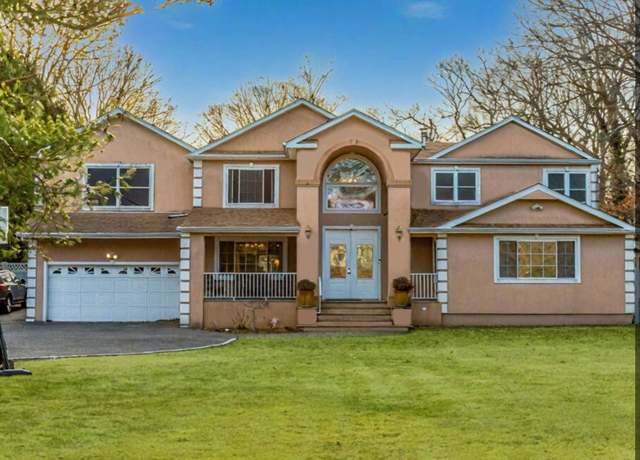 Property at 1076 Westminster Ave, Dix Hills, NY 11746, 5 beds, 5 baths