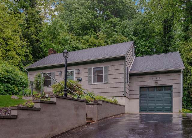 Property at 155 Woodbury Rd, Huntington, NY 11743, 3 beds, 1.5 baths