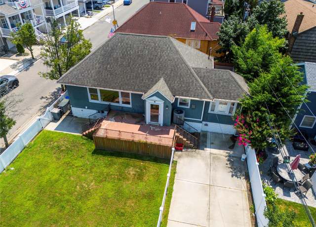 Property at 49 Barnes St, Long Beach, NY 11561, 4 beds, 2 baths