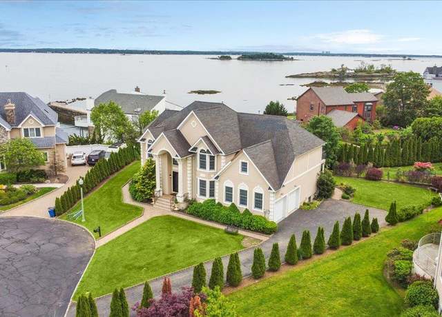 Property at 8 Shore Club Dr, New Rochelle, NY 10805, 4 beds, 3.5 baths