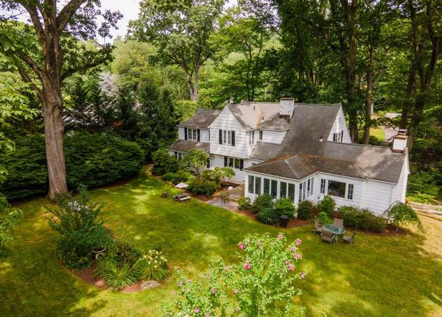 Property at 15 Glen Pk Rd, Purchase, NY 10577, 4 beds, 3.5 baths