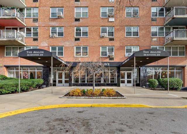 Property at 880 Boynton Ave Unit 13A, Bronx, NY 10473, 1 bed, 1 bath