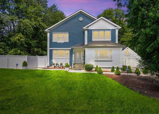 Property at 36 New Valley Rd, New City, NY 10956, 4 beds, 3.5 baths