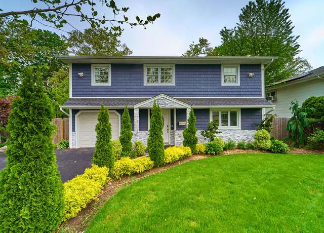Property at 2 Hawthorne St, Farmingdale, NY 11735, 4 beds, 1.5 baths