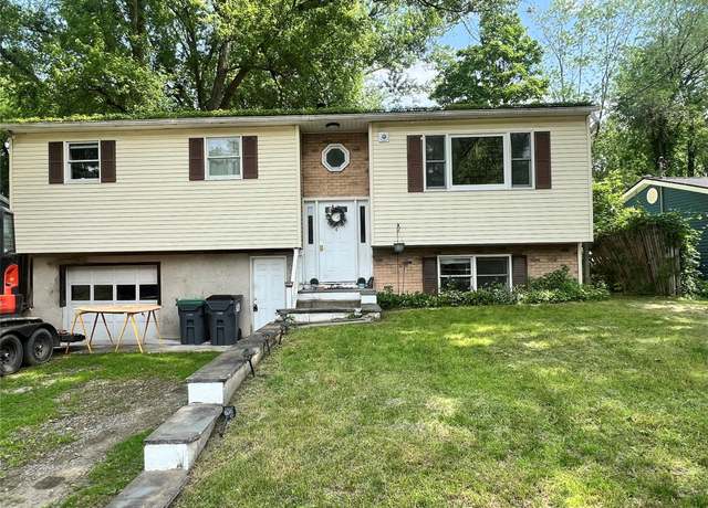 Property at 4 Meadow Ct, High Falls, NY 12440, 4 beds, 2 baths