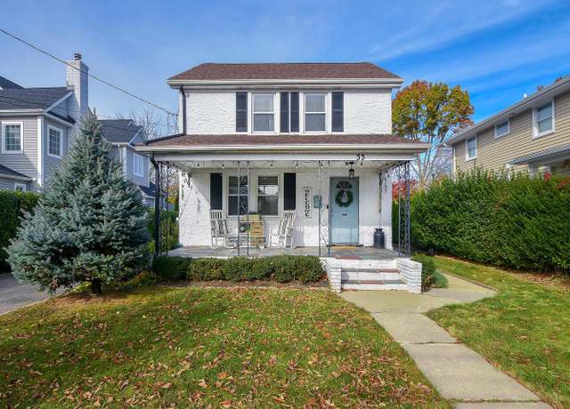 Property at 33 Avenue B Ave, Port Washington, NY 11050, 3 beds, 1 bath