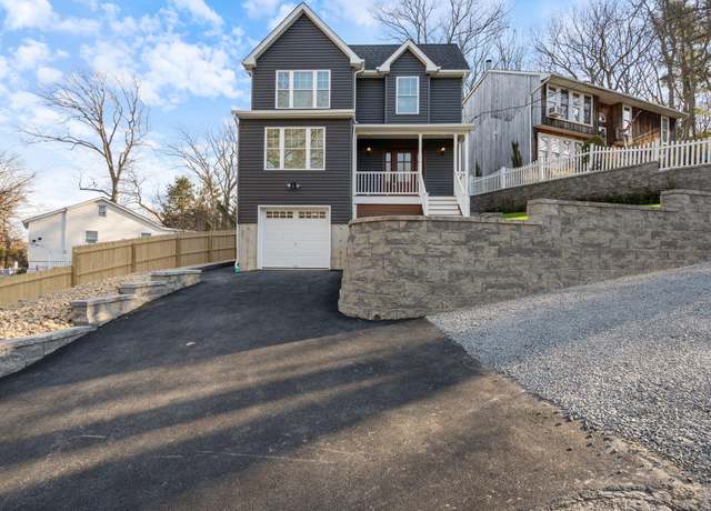 Property at 15 Woodhaven Dr, Sound Beach, NY 11789, 3 beds, 2.5 baths