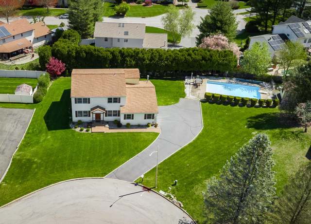 Property at 5 Cleary Ct, Haverstraw, NY 10923, 5 beds, 2.5 baths