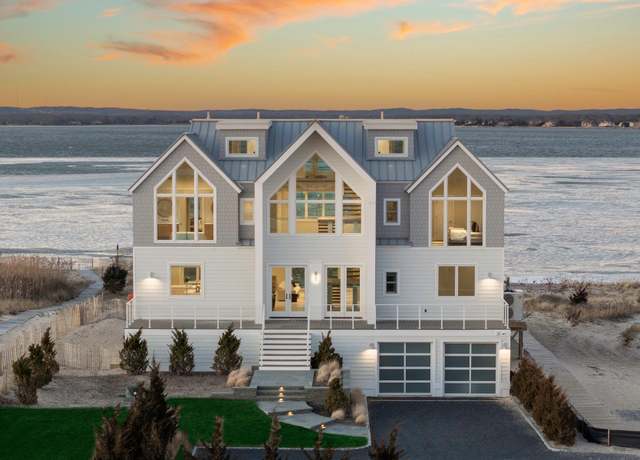 Property at 774B Dune Rd, Westhampton Dunes, NY 11978, 6 beds, 7.5 baths