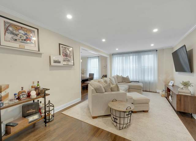 Property at 14 Westview Ave #408, Tuckahoe, NY 10707, 1 bed, 1 bath