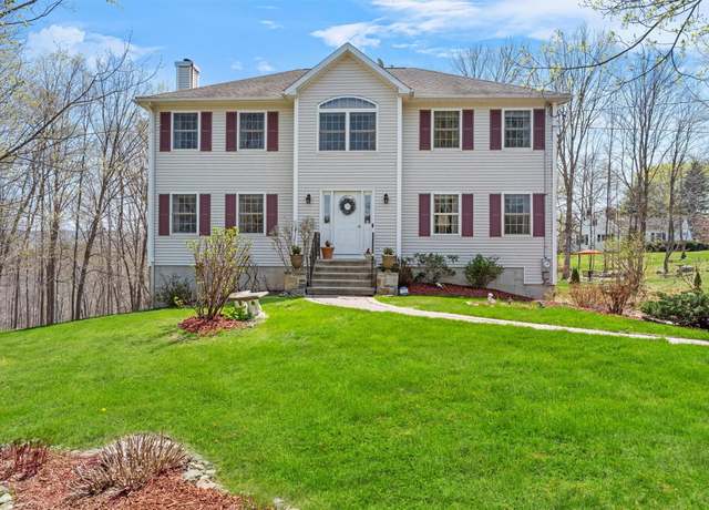 Property at 462 Cornwall Hill Rd, Patterson, NY 12563, 3 beds, 2.5 baths