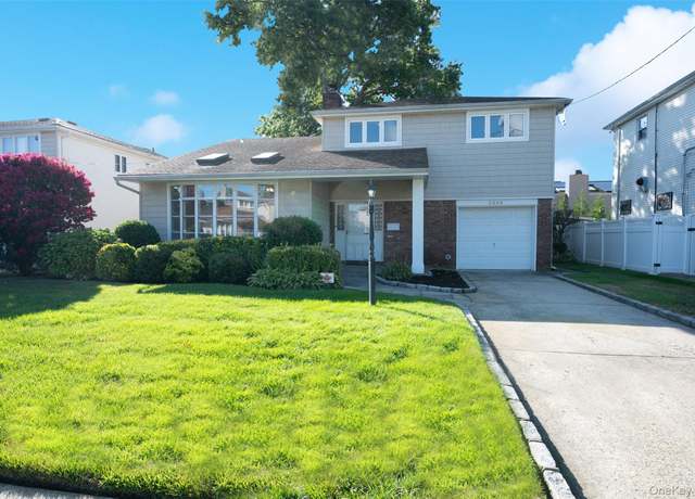 Property at 2048 Holland Way, Merrick, NY 11566, 4 beds, 2.5 baths