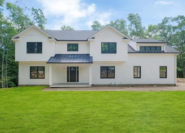 Property at 8 Smith Ln, Somers, NY 10589, 4 beds, 2.5 baths
