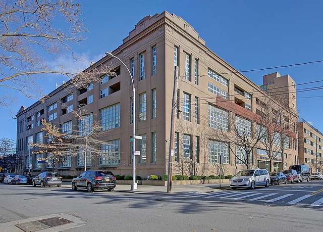 Property at 19-19 24 Ave Unit L102, Astoria, NY 11102, 1 bed, 1 bath