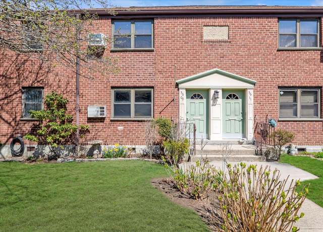 Property at 56-09 Douglaston Pkwy Unit 1st Fl, Douglaston, NY 11362, 2 beds, 1 bath