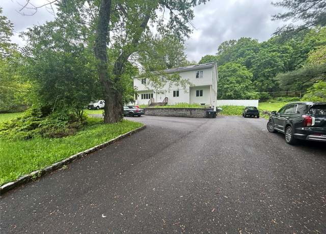 Property at 1433 Route 208, Washingtonville, NY 10992, 6 beds, 3.5 baths
