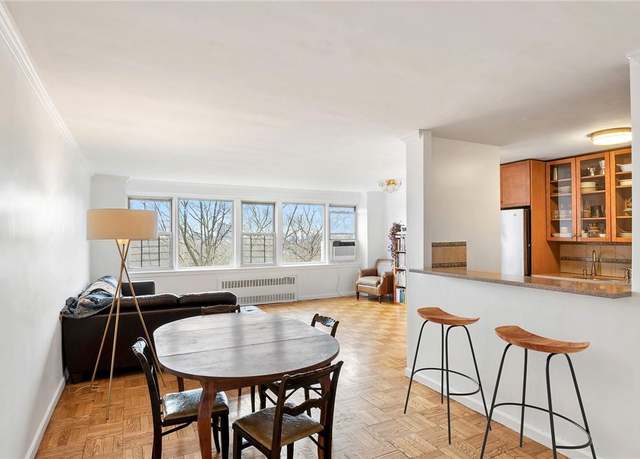 Property at 4555 Henry Hudson Pkwy Unit A605, Bronx, NY 10471, 2 beds, 1 bath