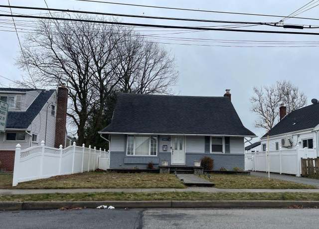 Property at 200 Raff Ave, Elmont, NY 11003, 4 beds, 2 baths