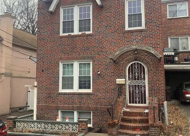 Property at 66-21 53 Rd, Maspeth, NY 11378, 7 beds, 3 baths