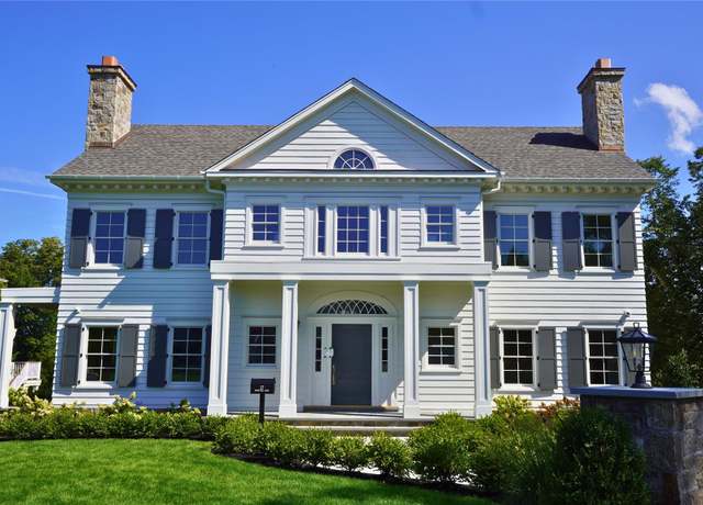 Property at 27 Round Hill Ct, Manhasset, NY 11030, 5 beds, 6.5 baths